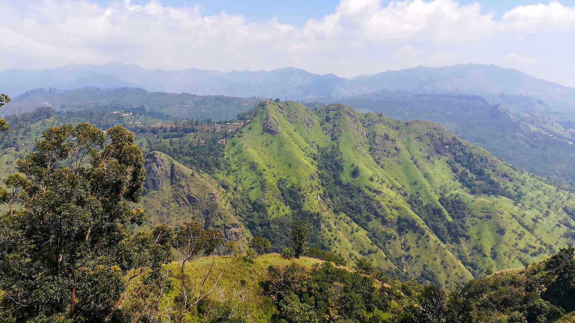Ella Rock viewpoint overlooking Ella Gap and surrounding mountains